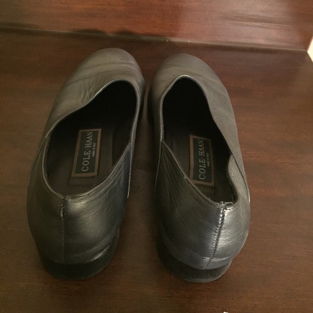 Shoes - Picture 3 of 6